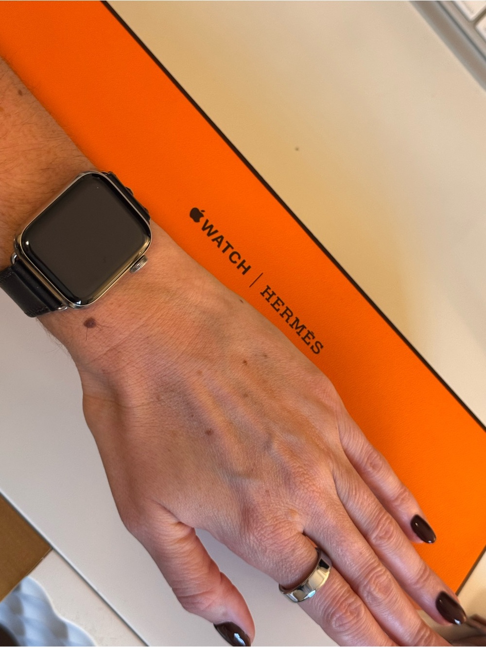 Apple Watch Hermès Series 6 40mm Stainless Steel + Navy Leather Band